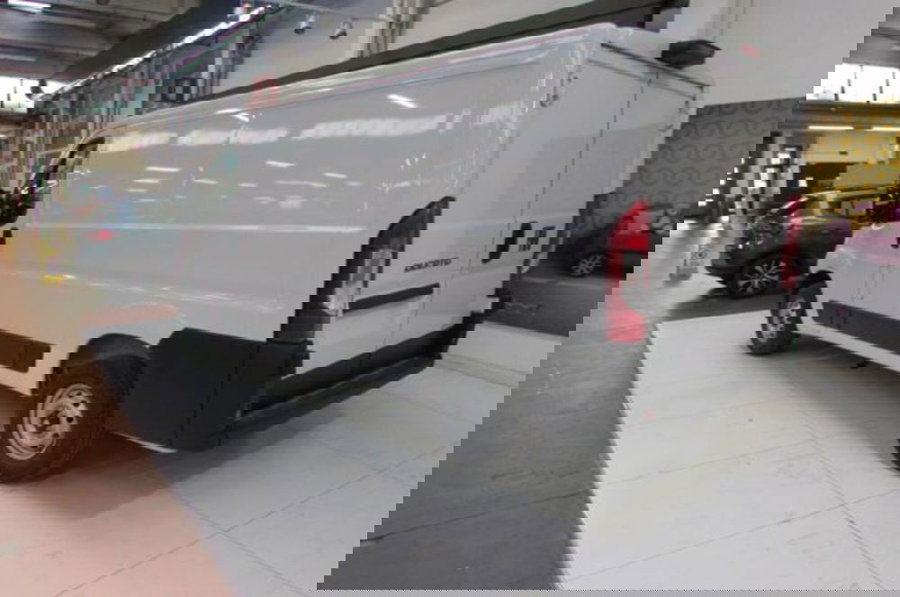 Fiat Ducato Furgone nuova a Milano (3)