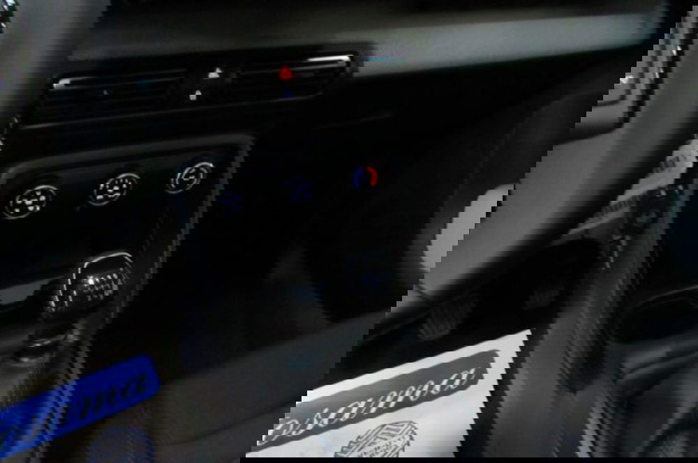 Citroen C3 Aircross nuova a Milano (10)