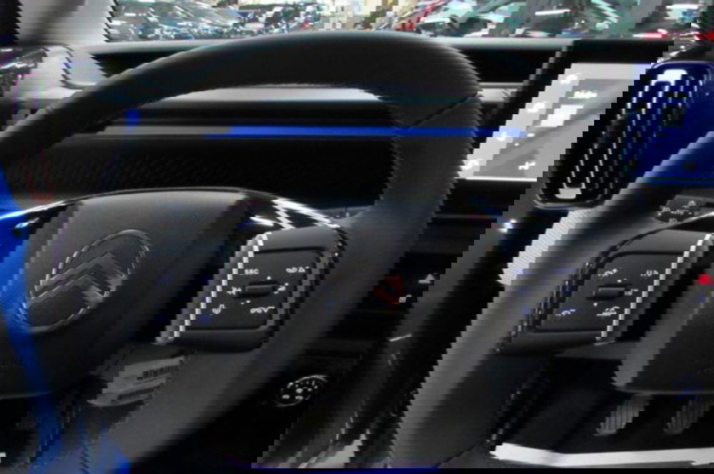 Citroen C3 Aircross nuova a Milano (12)