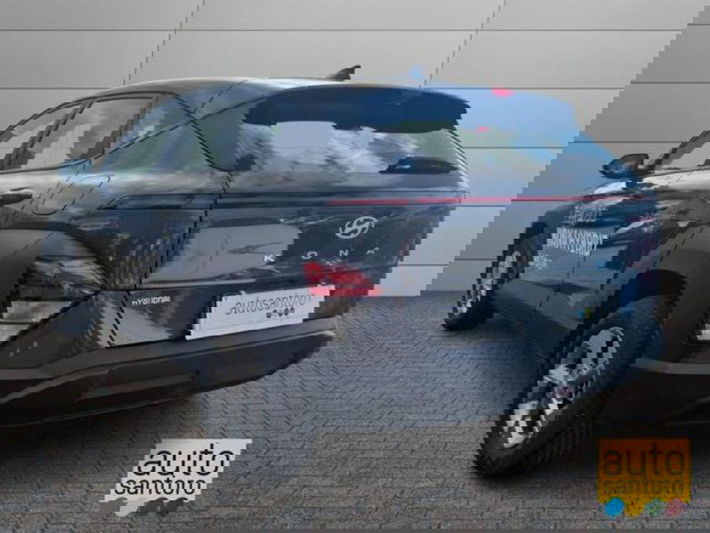 Hyundai Kona nuova a Salerno (4)