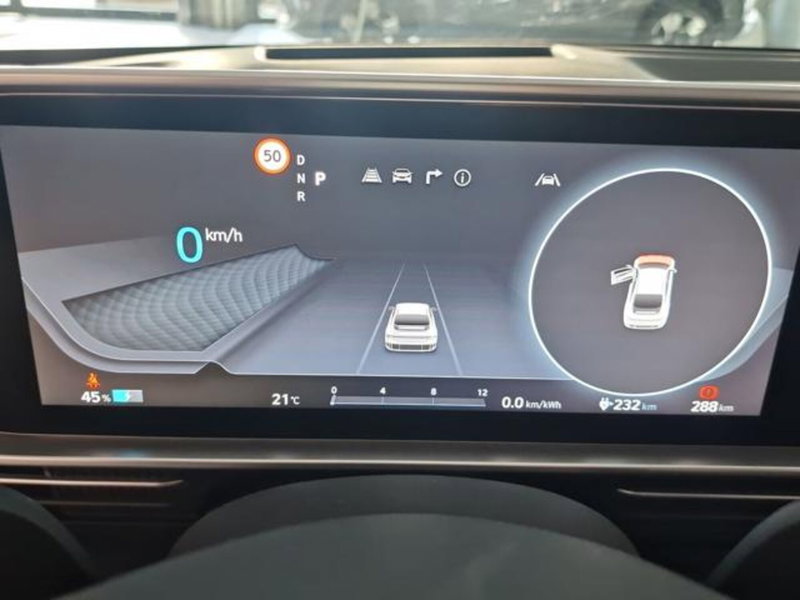 Hyundai Ioniq 5 nuova a Salerno (11)