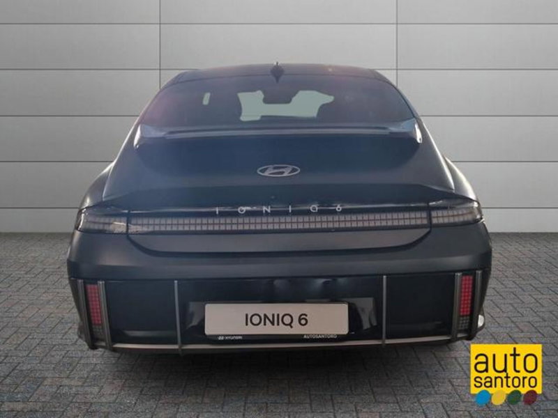 Hyundai Ioniq 5 nuova a Salerno (6)