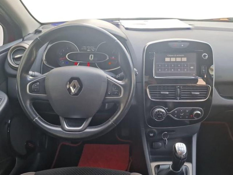 Renault Clio usata a Salerno (10)