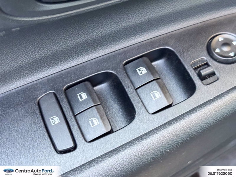 Hyundai i20 usata a Roma (19)