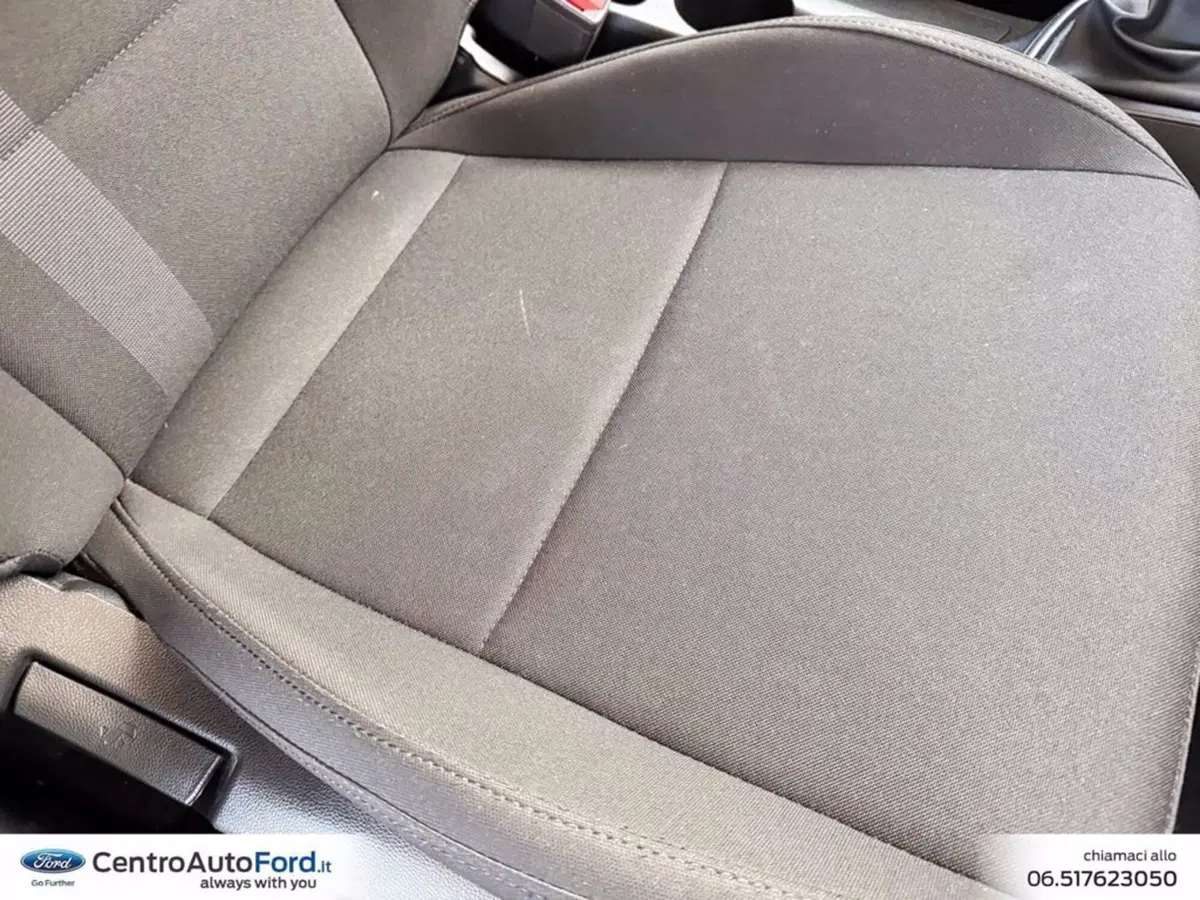 Hyundai i20 usata a Roma (8)