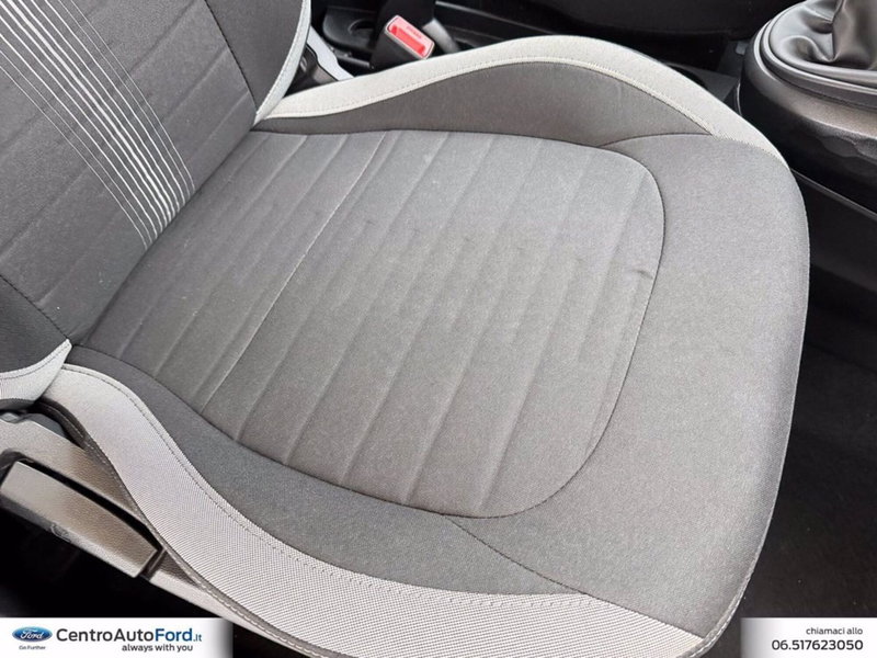 Hyundai i10 usata a Roma (8)