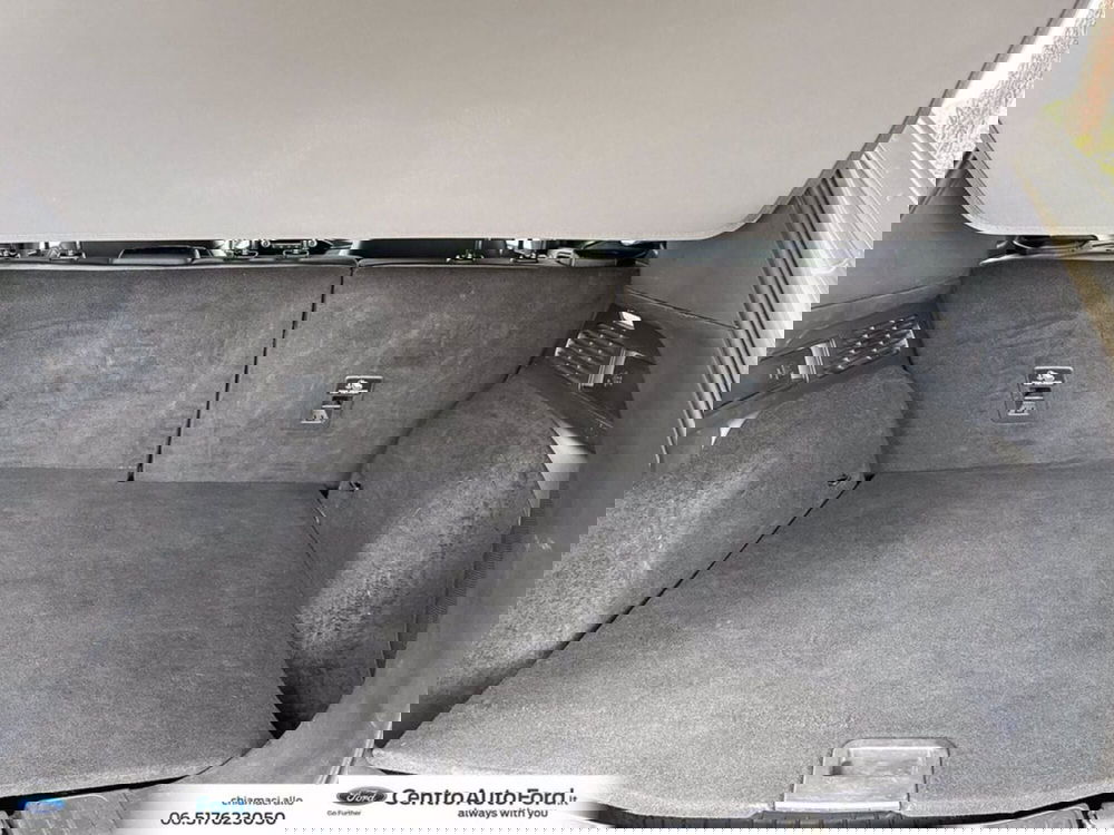 Ford Kuga usata a Roma (10)