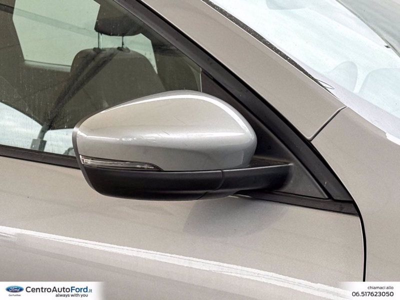 Ford Kuga usata a Roma (15)