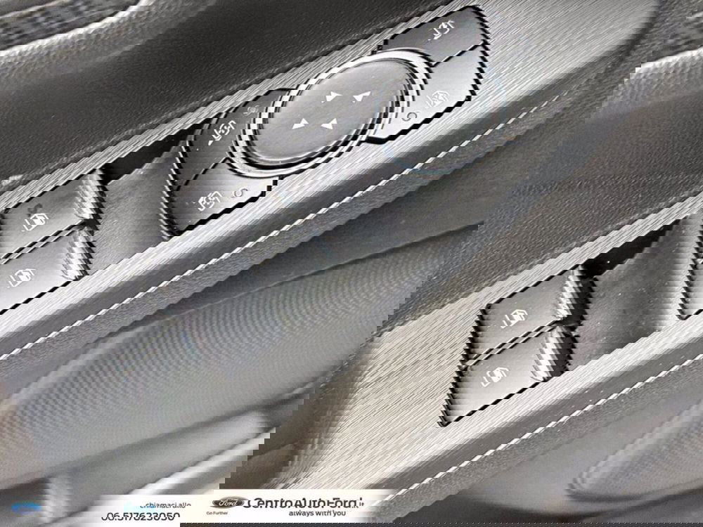 Ford Kuga usata a Roma (19)