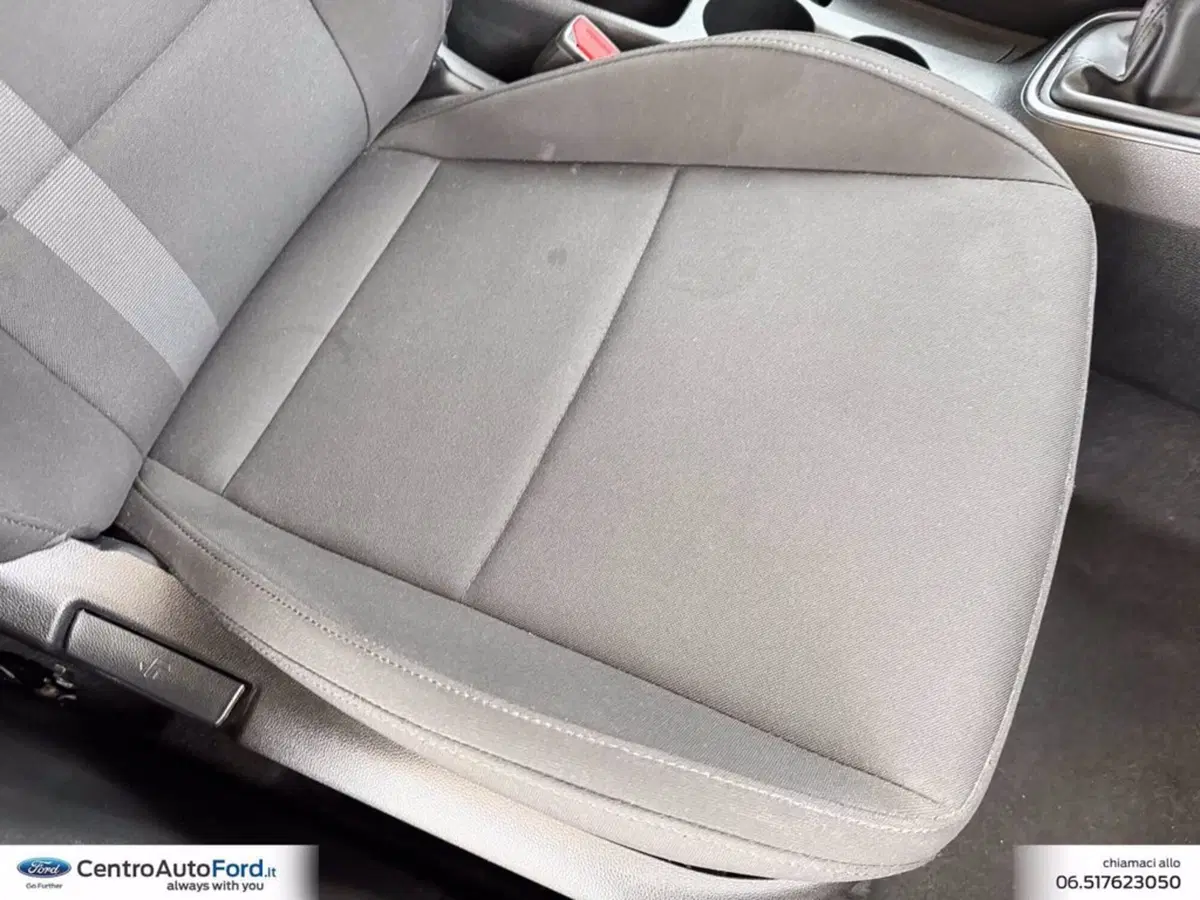 Hyundai i20 usata a Roma (8)