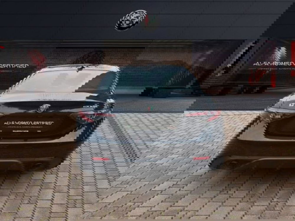 Alfa Romeo Giulia usata a Monza e Brianza (5)