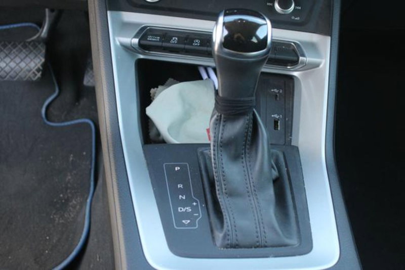Audi Q3 Sportback usata a Lecce (11)