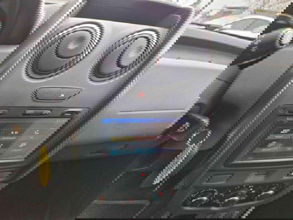 Dacia Duster usata a Bologna (17)