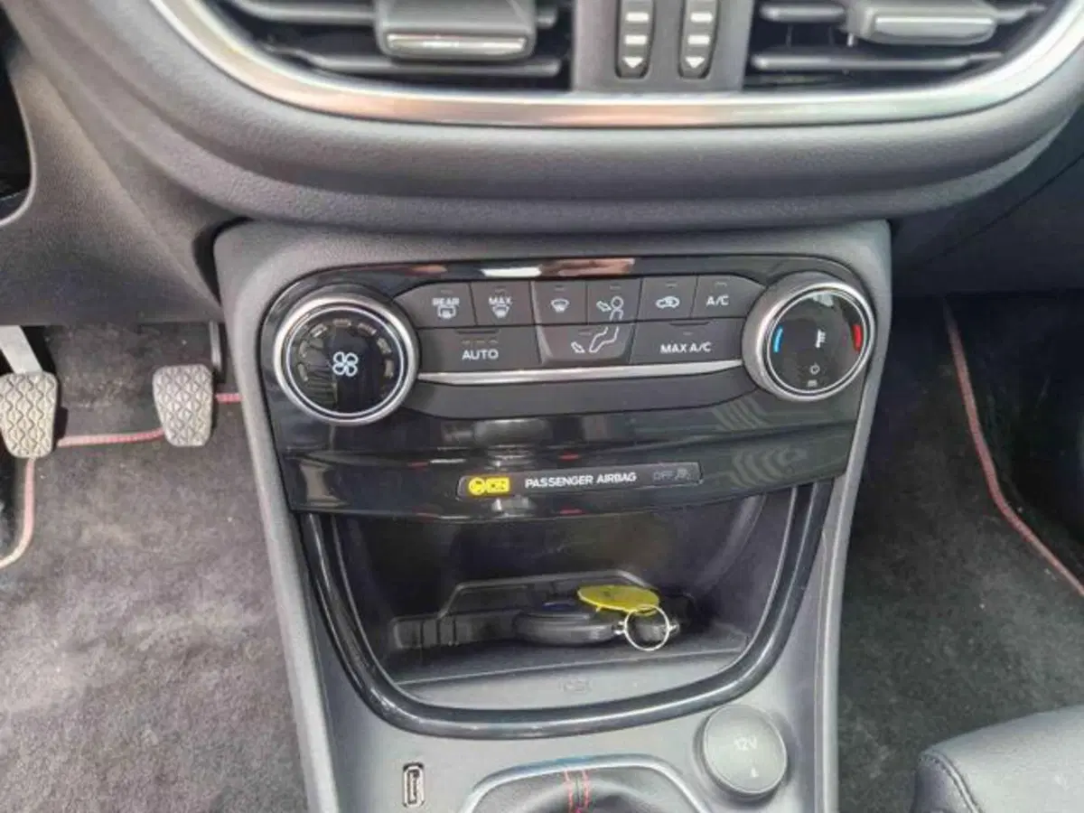 Ford Puma usata a Bologna (12)