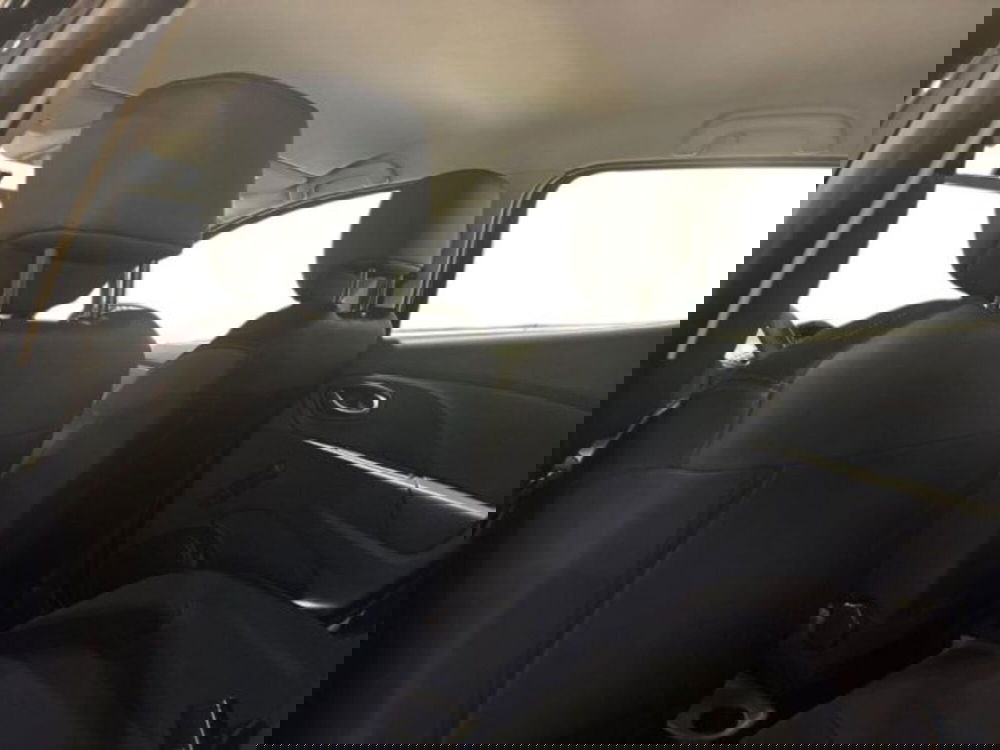 Renault Clio usata a Ancona (17)