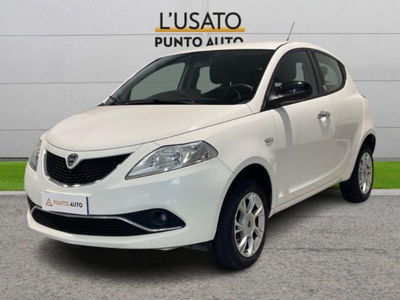 Lancia Ypsilon 0.9 TwinAir 85 CV 5 porte Metano Ecochic Gold del 2016 usata a Ancona