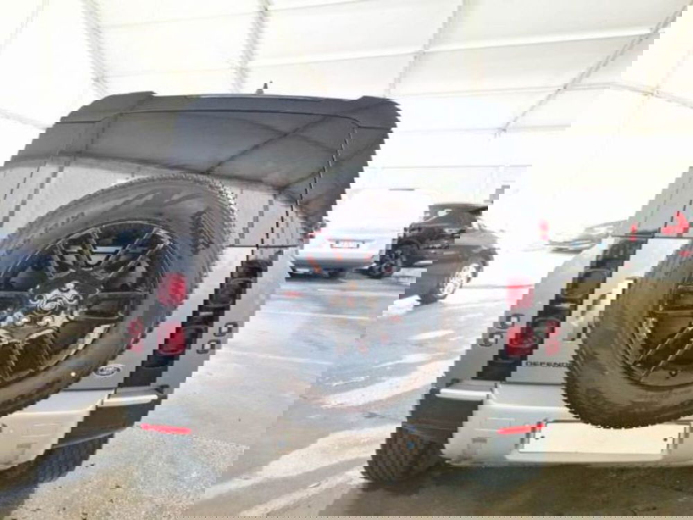 Land Rover Defender usata a Catania (13)