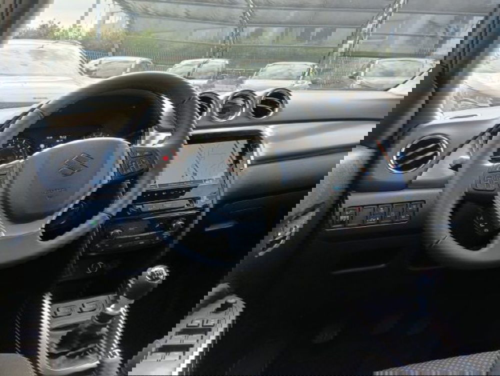 Suzuki Vitara nuova a Brescia (6)