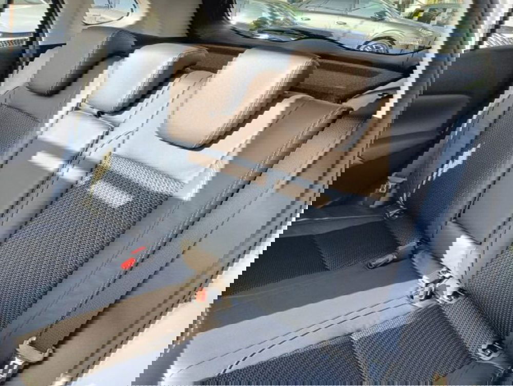 Suzuki S-Cross nuova a Brescia (10)