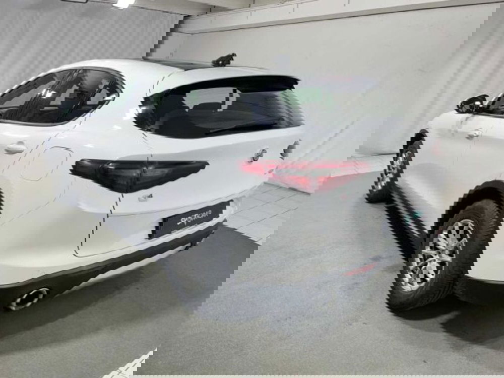 Alfa Romeo Stelvio usata a Sondrio (3)