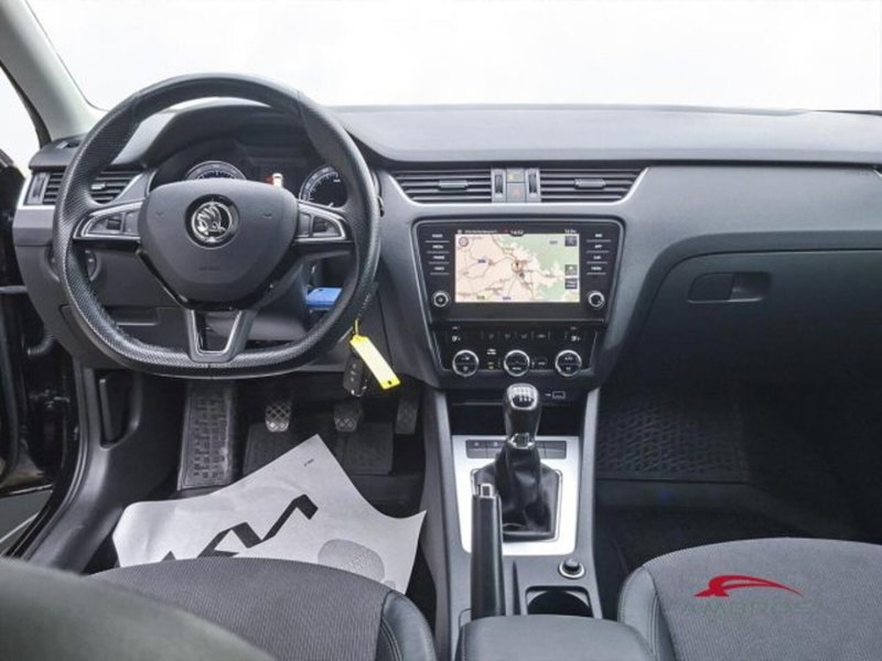 Skoda Octavia usata a Perugia (15)