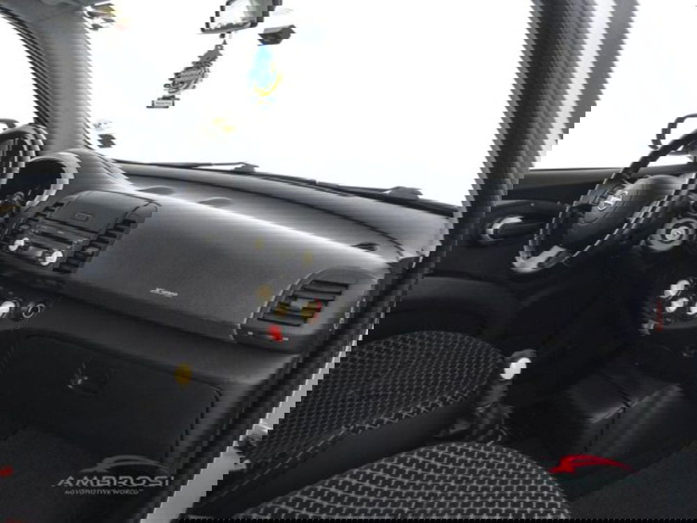 Nissan Micra usata a Perugia (12)