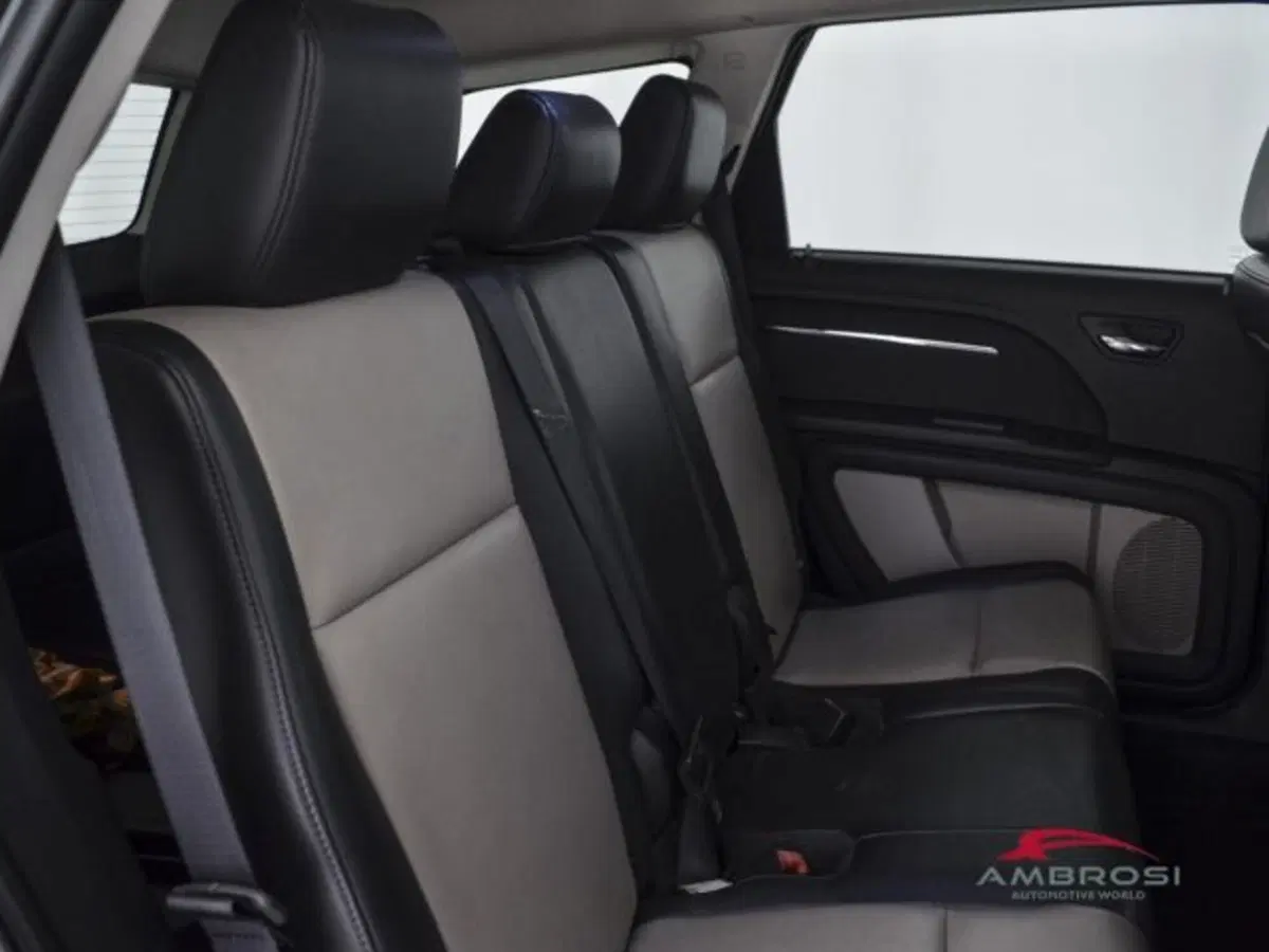 Dodge Journey usata a Perugia (11)