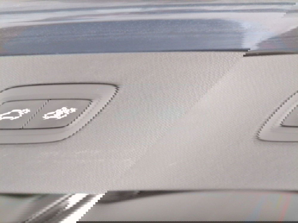 Volvo XC90 usata a Roma (12)