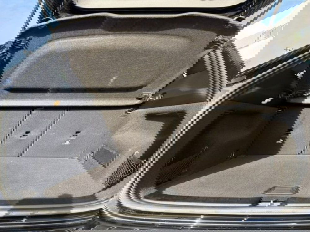 Mercedes-Benz GLA SUV usata a Lecce (16)