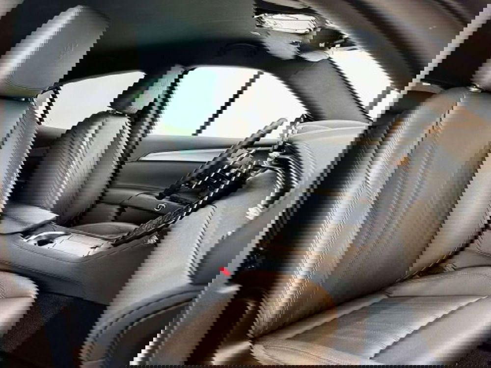 Maserati Grecale usata a Torino (13)