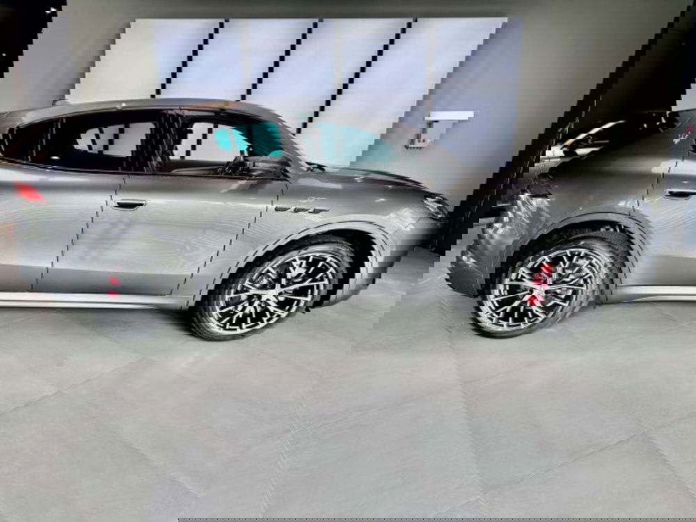 Maserati Grecale nuova a Torino (5)