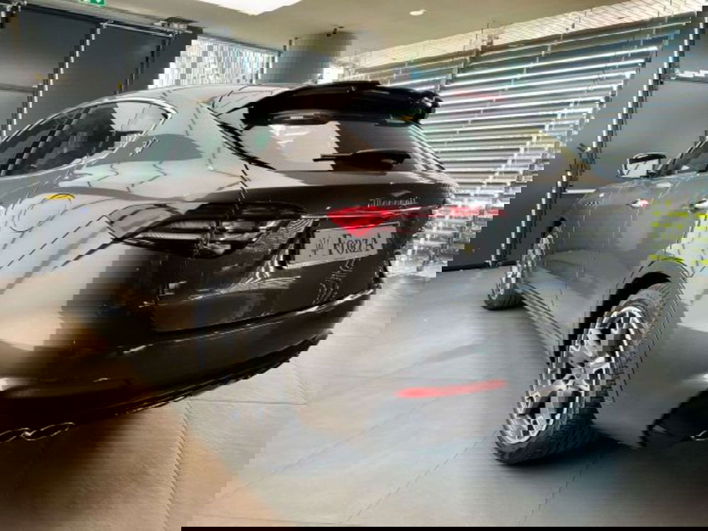 Maserati Levante usata a Torino (6)