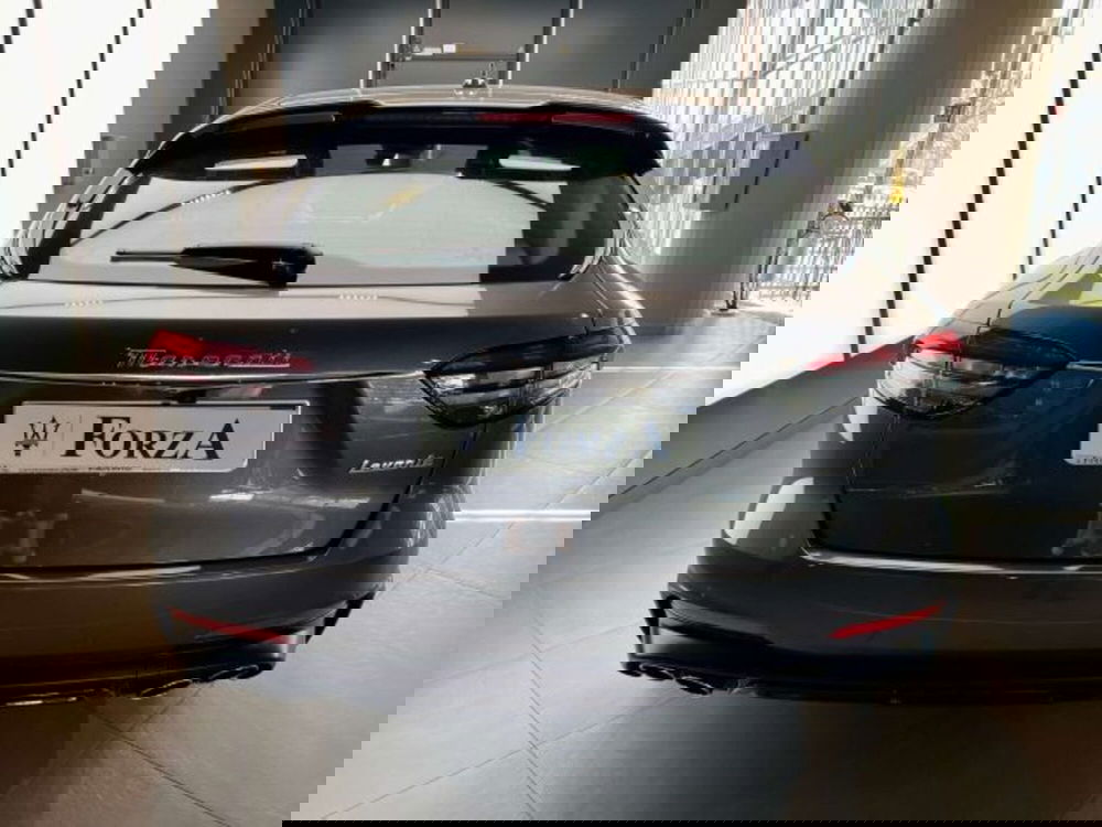 Maserati Levante usata a Torino (7)