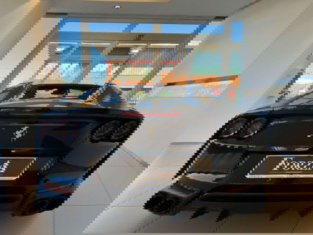 Ferrari 812 Spider usata a Torino (15)