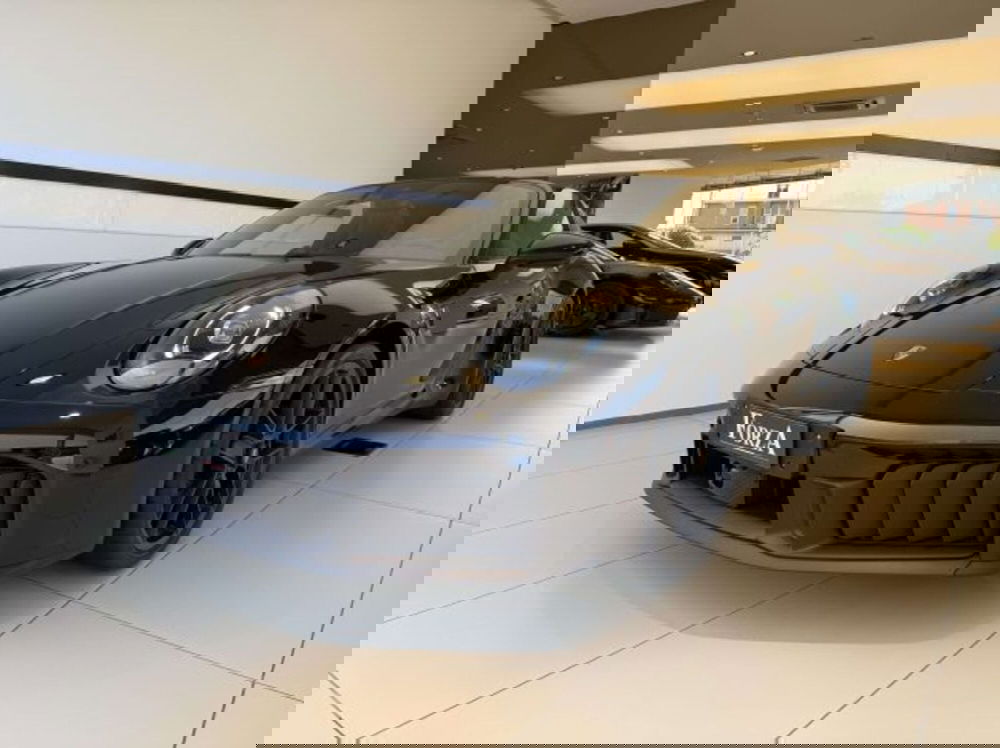 Porsche 911 Cabrio nuova a Torino