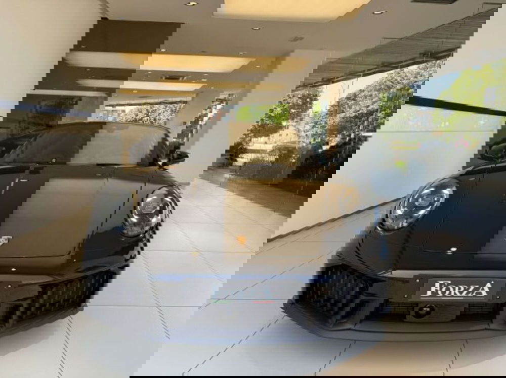 Porsche 911 Cabrio nuova a Torino (2)