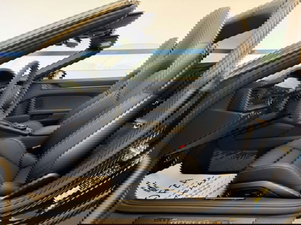 Porsche 911 Cabrio nuova a Torino (9)