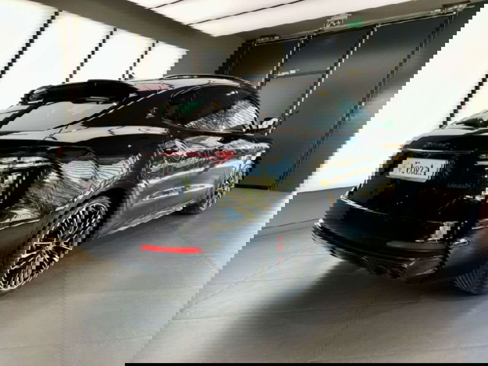 Maserati Levante usata a Torino (8)