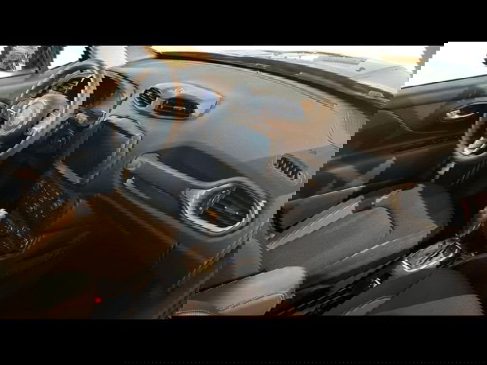 Jeep Renegade usata a Firenze (11)