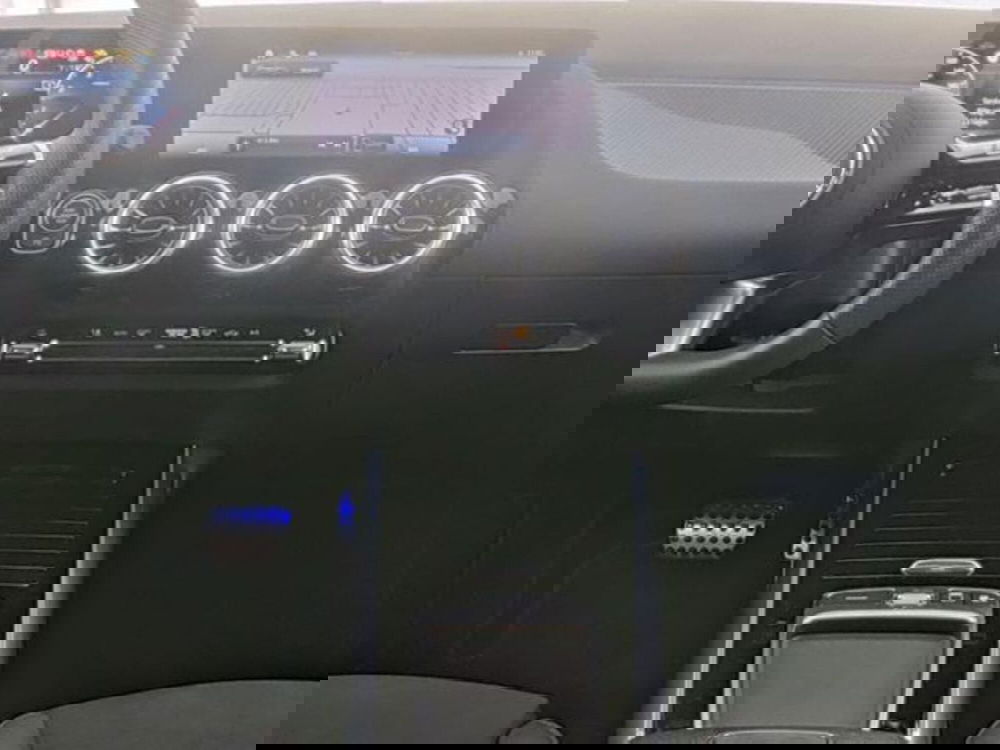 Mercedes-Benz GLA SUV usata a Milano (7)