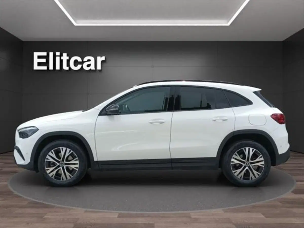 Mercedes-Benz GLA SUV usata a Milano (4)