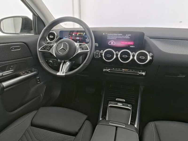 Mercedes-Benz GLA SUV usata a Milano (5)