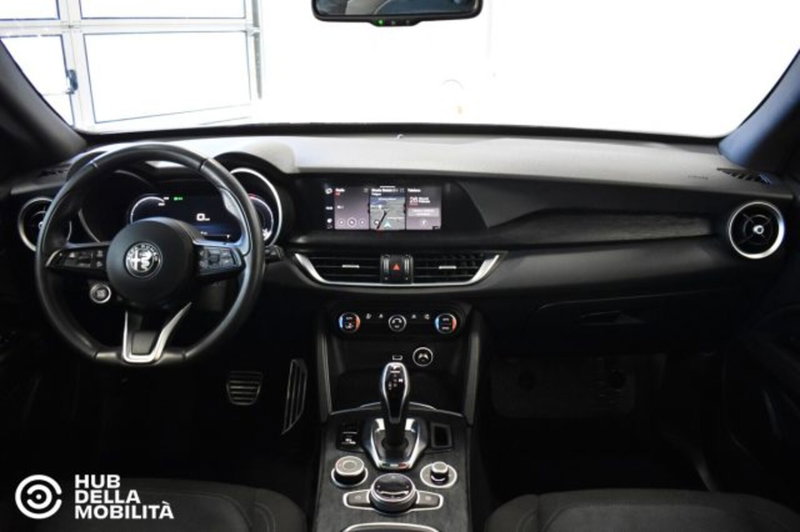 Alfa Romeo Stelvio usata a Perugia (10)