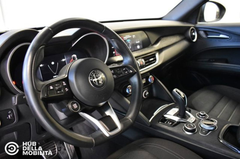 Alfa Romeo Stelvio usata a Perugia (20)