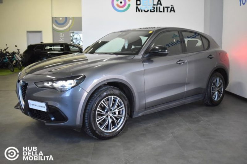 Alfa Romeo Stelvio usata a Perugia (3)