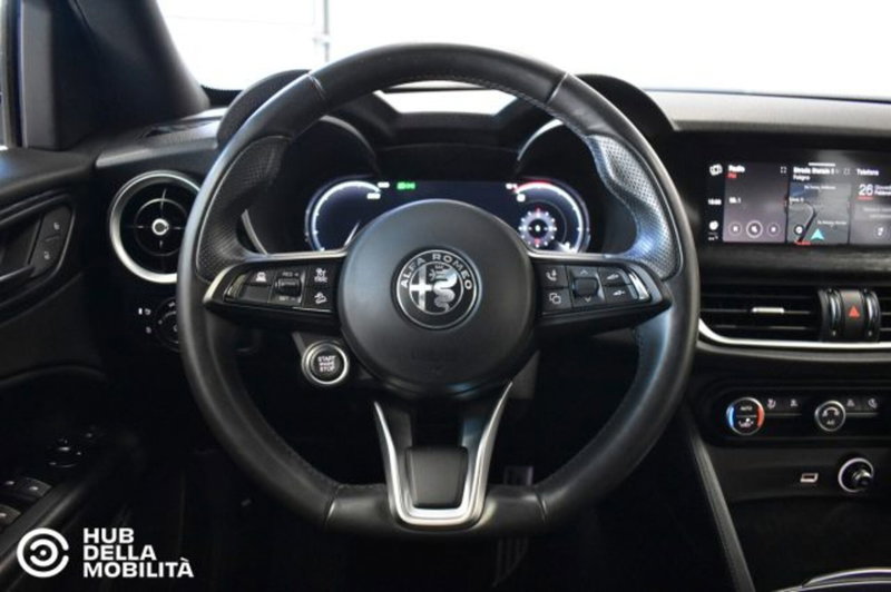 Alfa Romeo Stelvio usata a Perugia (9)