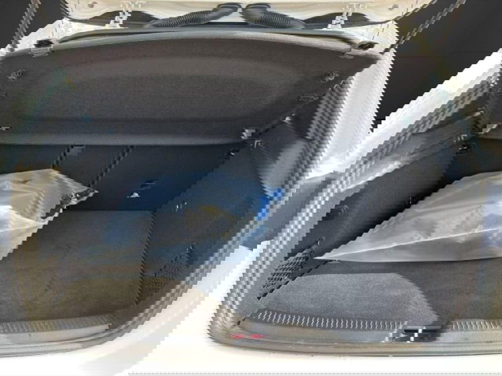 Mercedes-Benz Classe A Sedan usata a Novara (6)