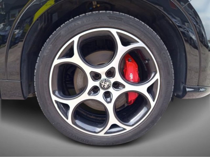 Alfa Romeo Tonale usata a Frosinone (8)