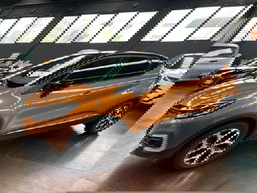 Renault Captur usata a Pesaro-Urbino (2)