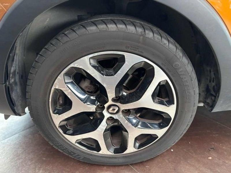 Renault Captur usata a Pesaro-Urbino (4)